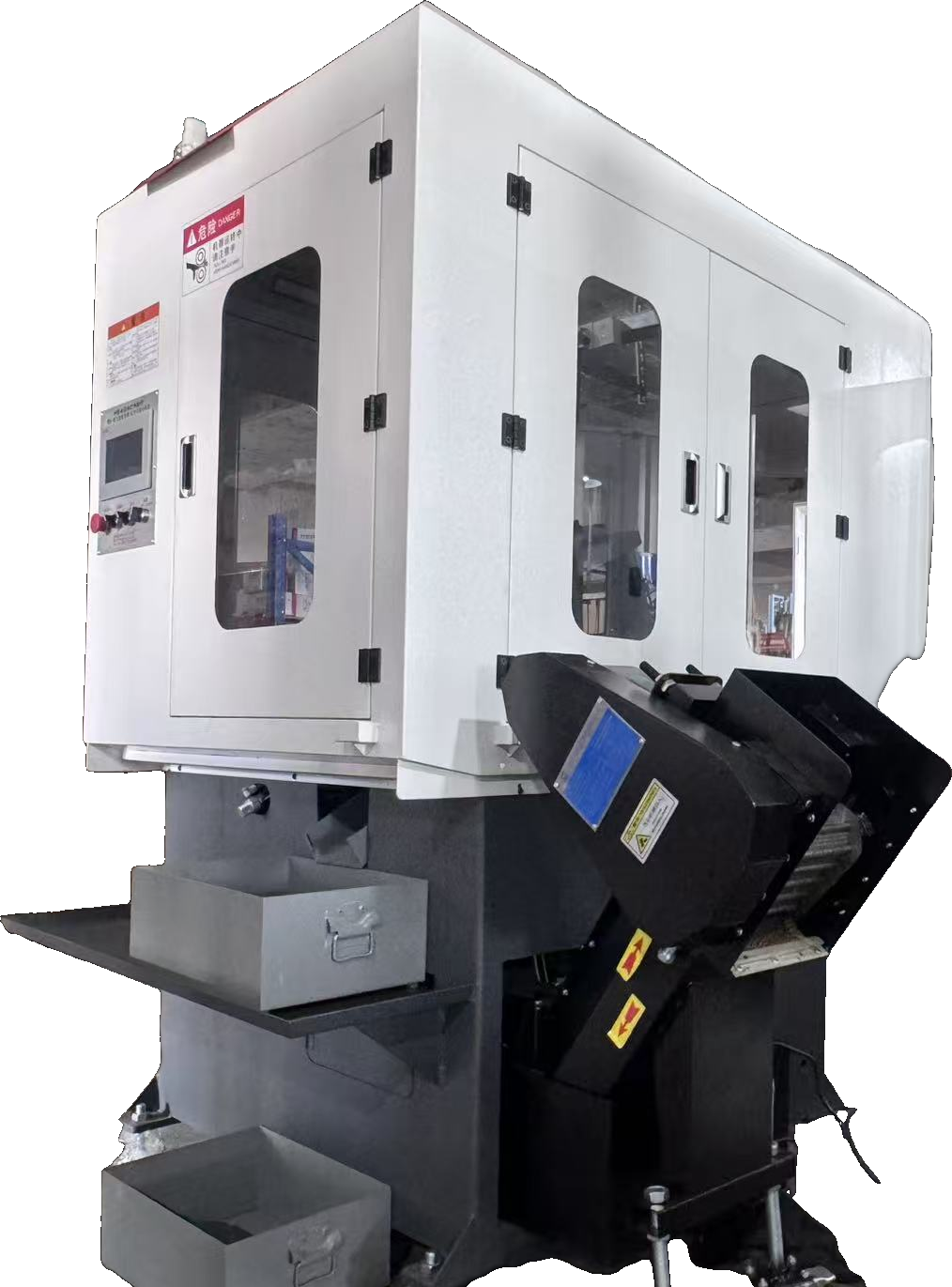 Enclosed CNC drilling and tapping machine